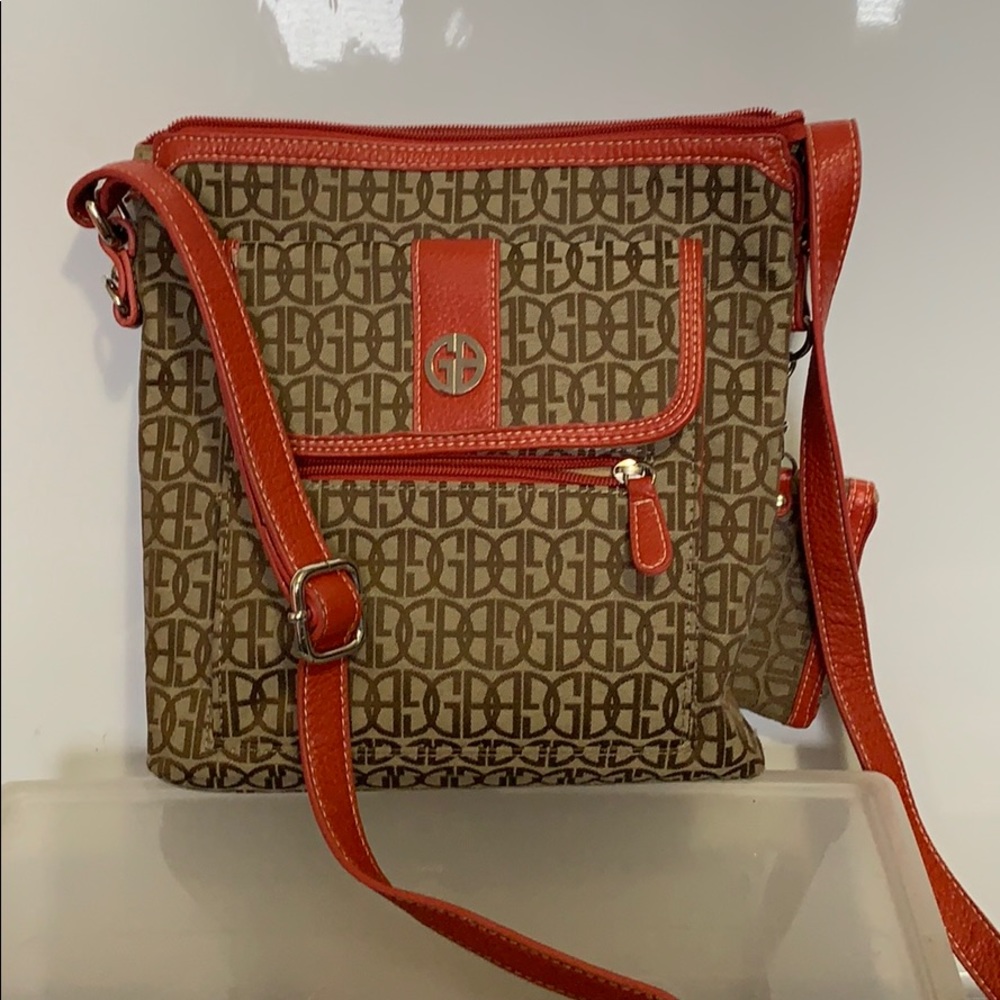 An Over the Shoulder Gianni Bernini purse.